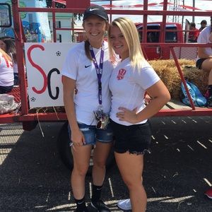 Meet your Posher, Faith